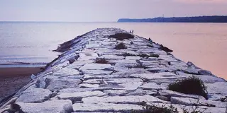 【日帰りフォトスポット】銚子の海をお写んぽ！屏風ヶ浦の夕景 地球が丸く見える丘