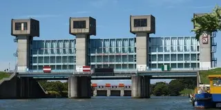 赤羽でカニとり