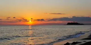 夕暮れの海を眺めながら鎌倉ビールを堪能しちゃおう♡(稲村ケ崎〜七里ケ浜編)