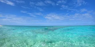 沖縄泊港から日帰りで行ける！美しい海に癒されるナガンヌ島