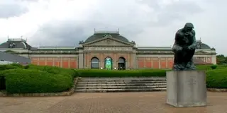 京都国立博物館秋の特別展と街中四条界隈を散策。