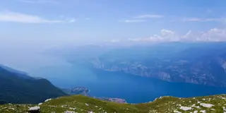 🇮🇹こんなイタリアもあったんだ🇮🇹イタリア最大の湖ガルダ湖(Malcesine)へ！