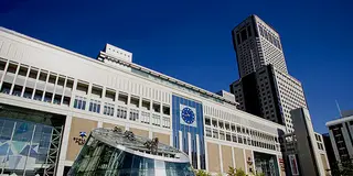 札幌市内から青い池に電車で行く