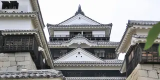 松山城と道後温泉、第44番から始める四国巡礼の旅