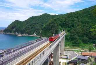 眺め最高！空の駅がある　JR餘部駅