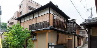 京町家でほっこりお泊まり＆清水エリアのローカルごはん