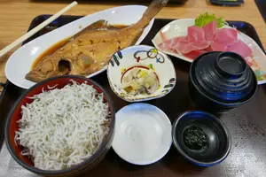 シーズンオフの南知多で魚を食べて温泉に入る旅