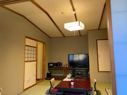 鉛温泉　藤三旅館