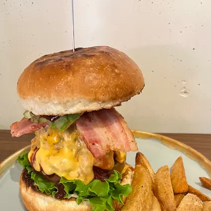 Greedy Burger 名古屋駅店