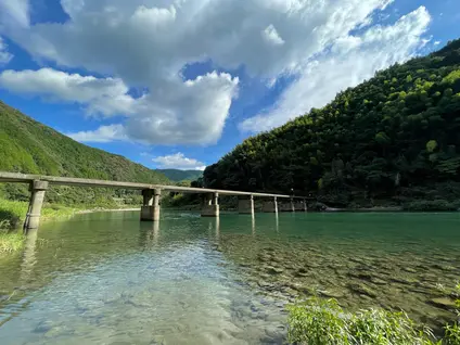 浅尾(あそお)沈下橋