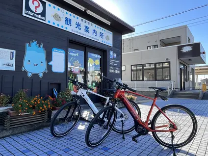 魚津駅前観光案内所