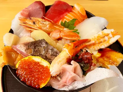 海鮮丼 魚しん
