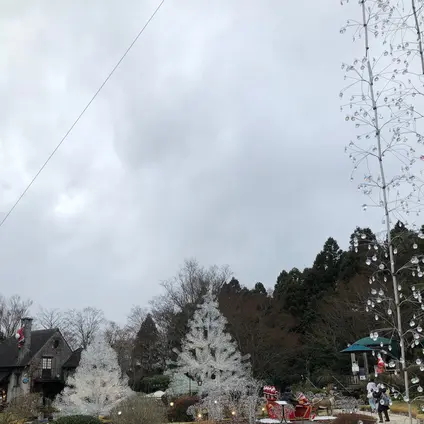 箱根ガラスの森美術館