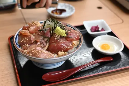 氷見 魚市場食堂 