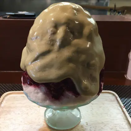 ブンブンブラウカフェウィズビーハイブ