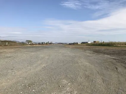 鶉野飛行場跡