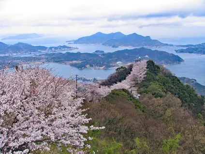 積善山