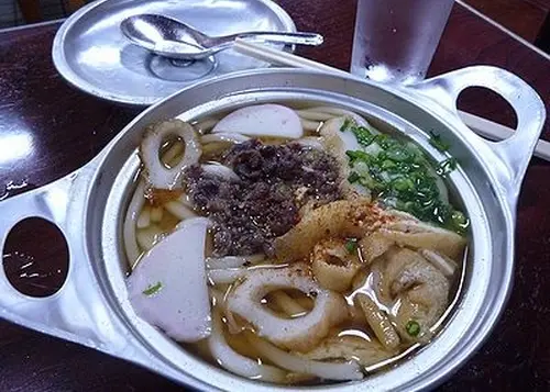 愛媛の鍋焼きうどん