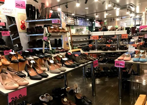 モデルサイズの皆様へ・・・25.5cm位の婦人靴取扱店マップ
