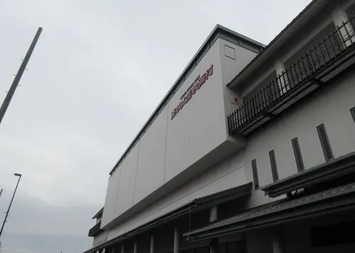 嵐山で嵯峨野豆腐を味わいながら練り歩く京都風情