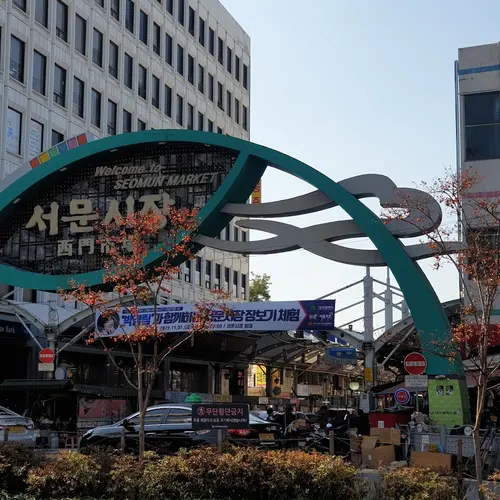 西門市場 (西門夜市)