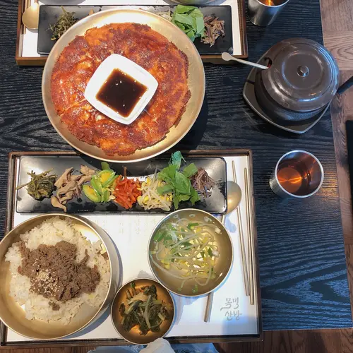 木覓山房/モンミョッサンバン/목멱산방