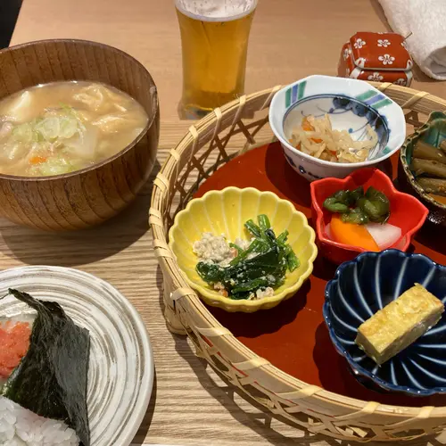 田んぼとぶどう