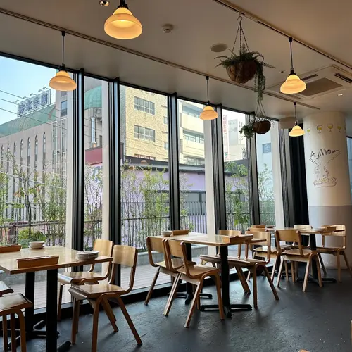 ワイン食堂ヴィンセント三島店