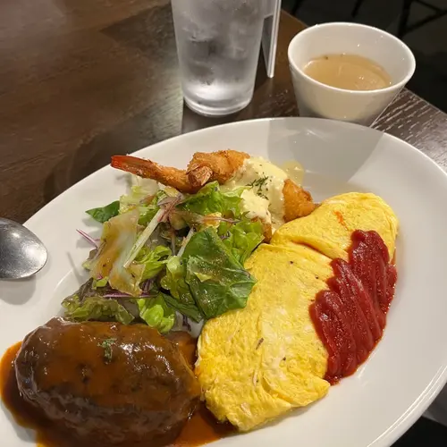 グリル洋食＆ワイン キッチンロード （kitchen ROAD）