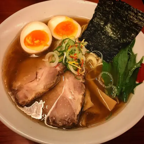 東京の中華そば ちよがみ