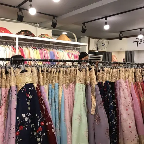 クルミ韓服 景福宮店/구르미한복 경복궁점