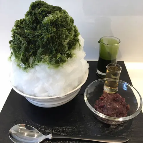 和caféなが岡