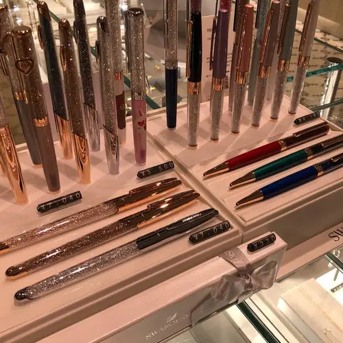 SWAROVSKI　渋谷スクランブルスクエア店