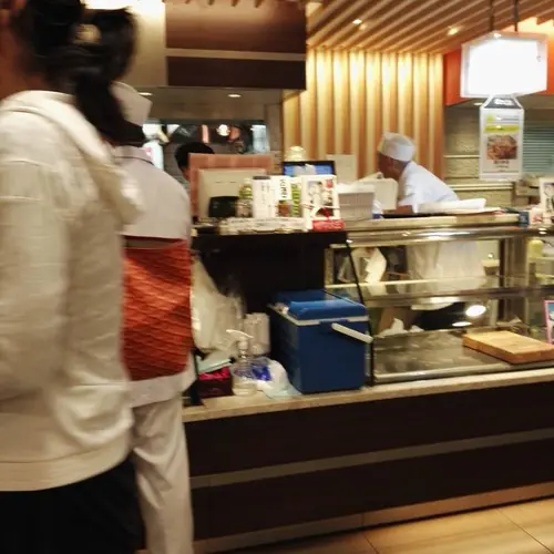 つきじ 喜代村 エキュート東京店