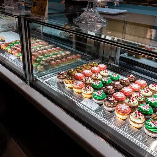 ローラズ・カップケーキ 舞浜イクスピアリ店