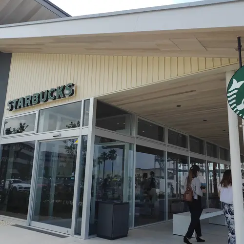 スターバックスコーヒー 泉南りんくう公園店
