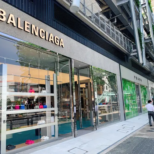 BALENCIAGA ミヤシタパーク
