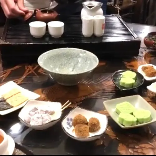 阿妹茶酒館（Amei Tea House）