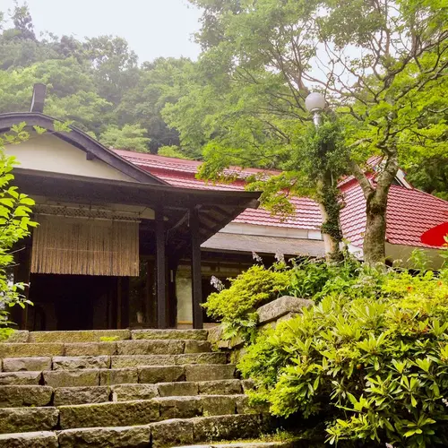 山陰・大山のお宿 宿坊観証院 山楽荘