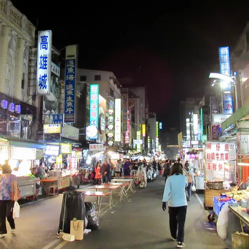 六合夜市