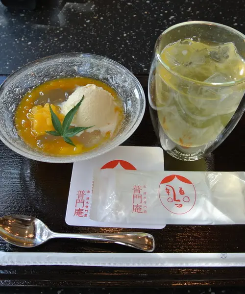 わらびもちが主役の清水寺観光。
