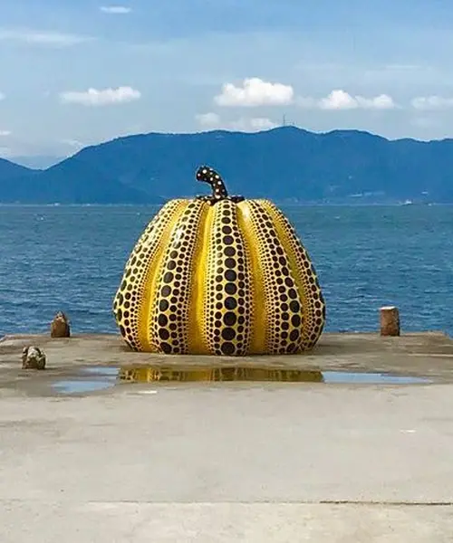 今、島がアツい！暑い夏に行く熱いアートアイランド直島！