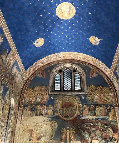 世界の名画を原寸大で展示！実は地元愛あふれる美術館♡