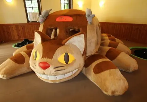 ついに大人もネコバスに乗れるってー！ジブリ美術館に三鷹からぶらり。