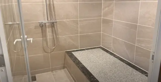 別棟のお部屋内観