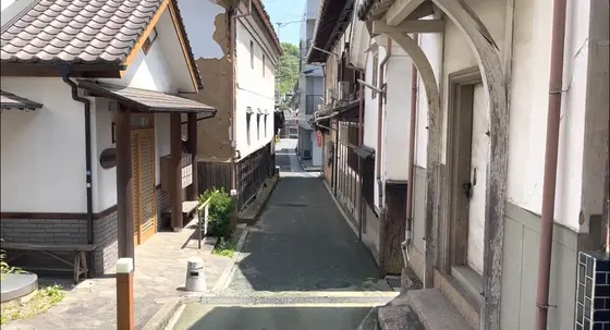 尾道のような路地で楽しい🙃