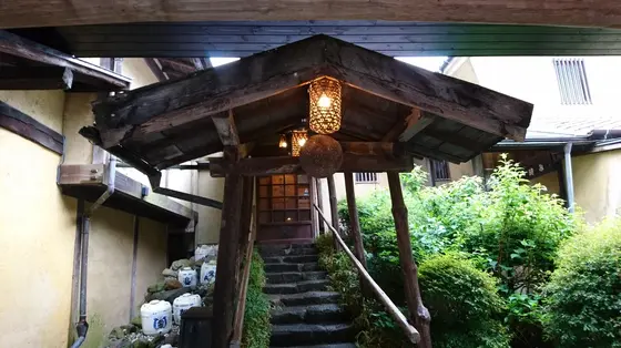 歴史ある建物のようだ
