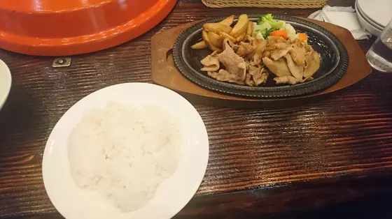 生姜焼き　スープセット　１４５０円