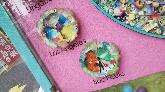 ロスやシンガポールなどの時刻が！