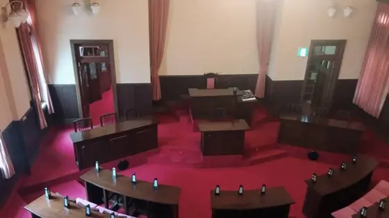 上の階には会議場
